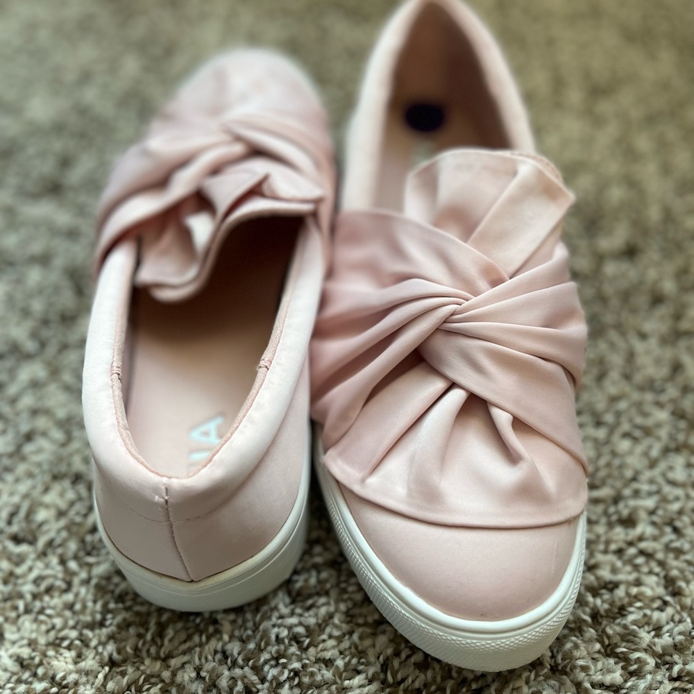 Pink Satin Shoes Wedding